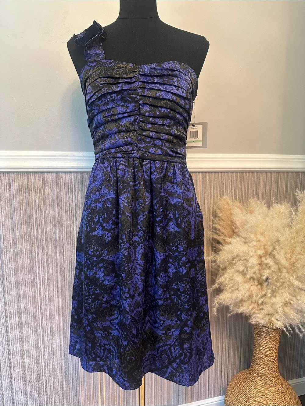 NWT Marc New York Andrew Marc One Shoulder Cocktail Dress Purple Black Size 8‎